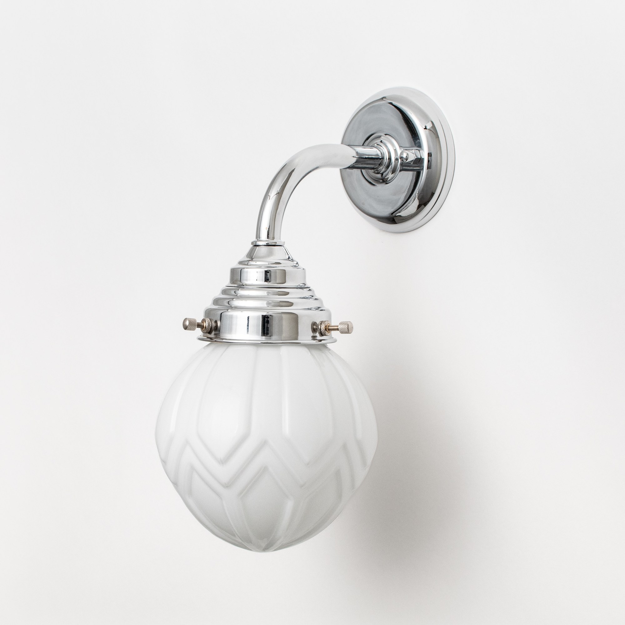 Applique Murale Victory Curve Chrome