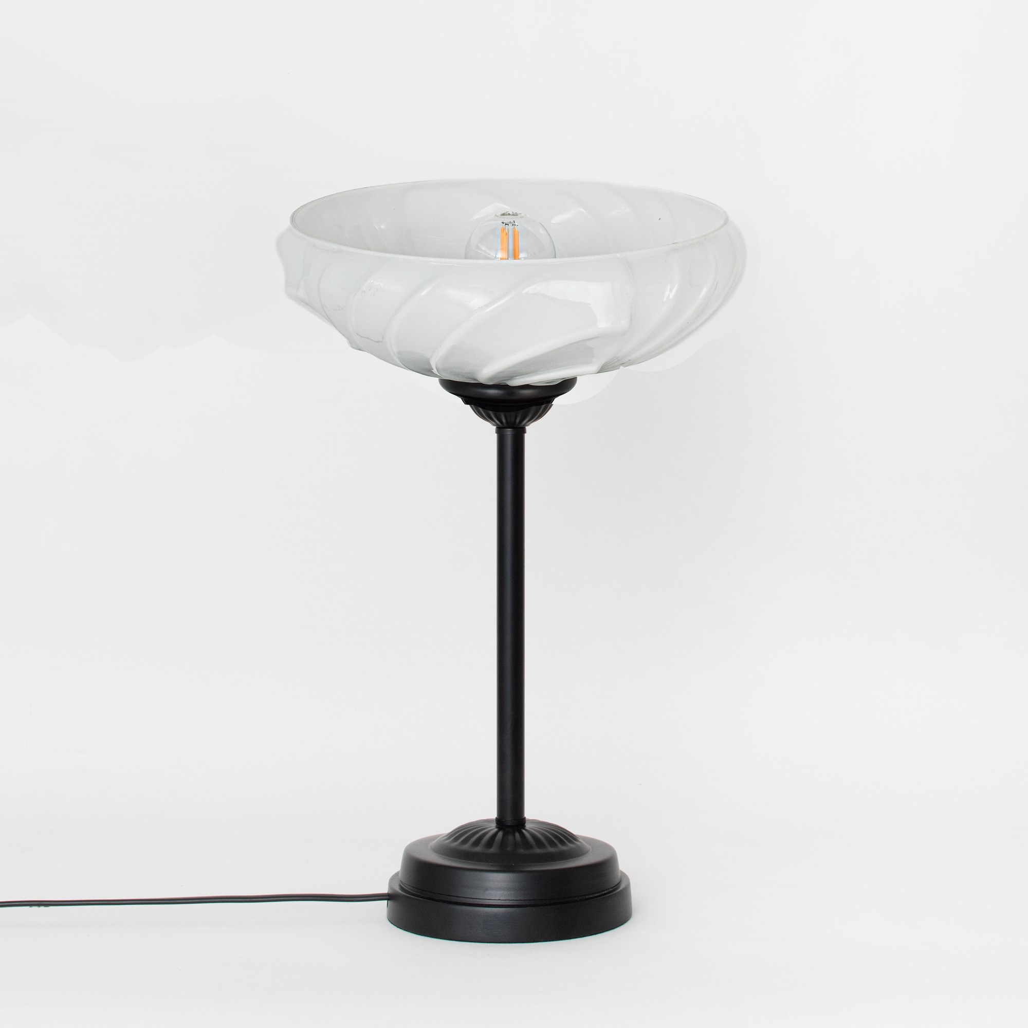 Lampe de table Slim  Moonlight.Swingbowl 