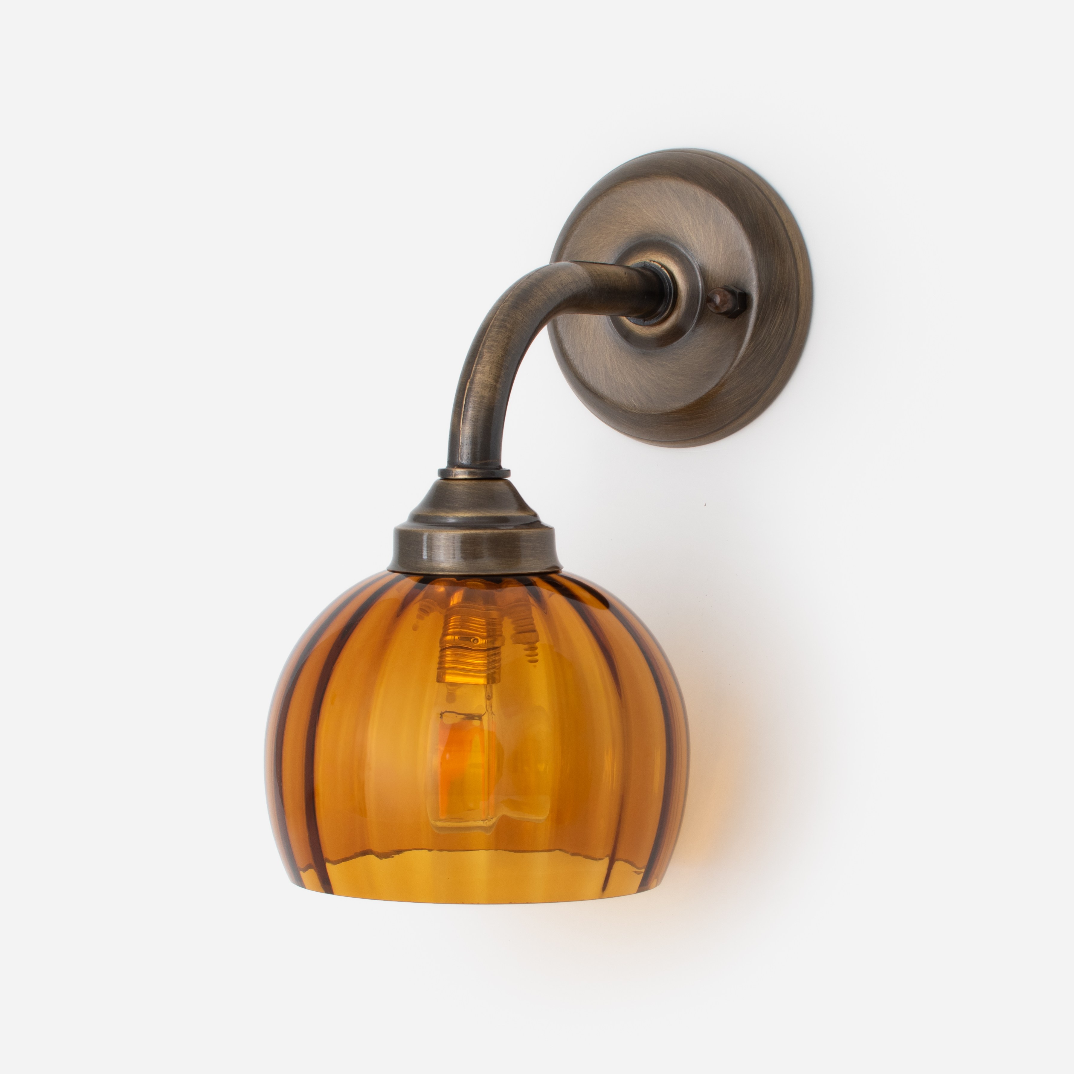 Wandlamp Calabash Amber Small Curve Brons